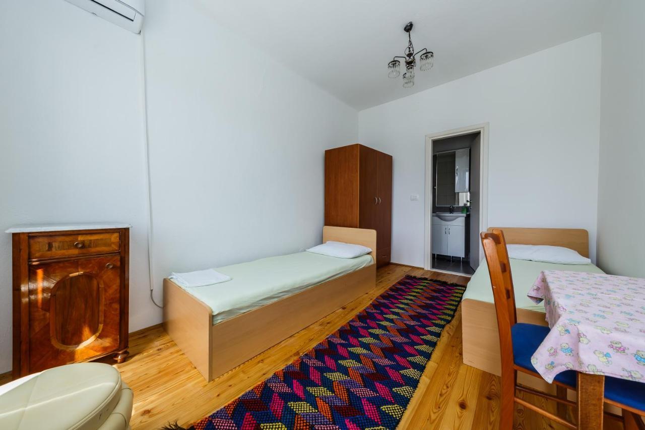 Apartment Jelen Kaštela Zewnętrze zdjęcie